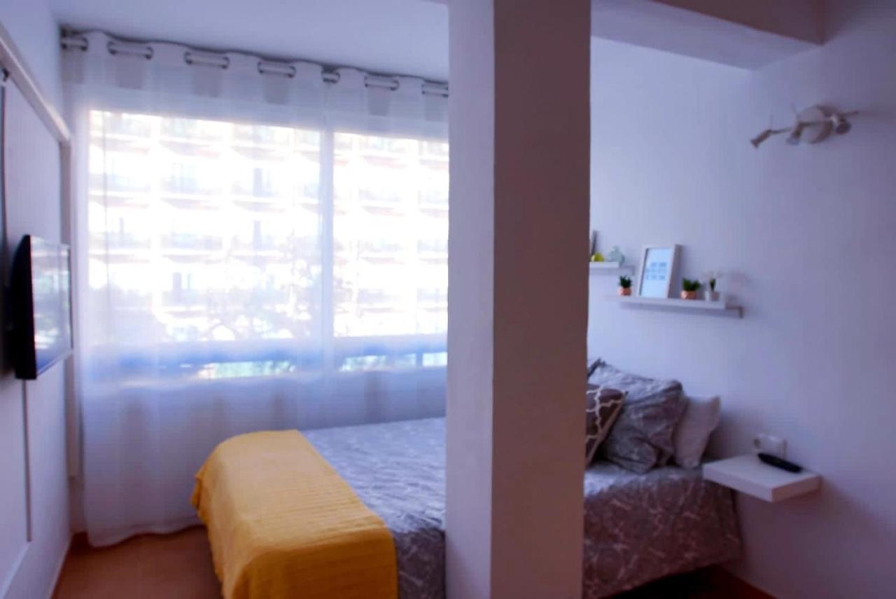 Apartamento La Carihuela 토레몰리노스 외부 사진